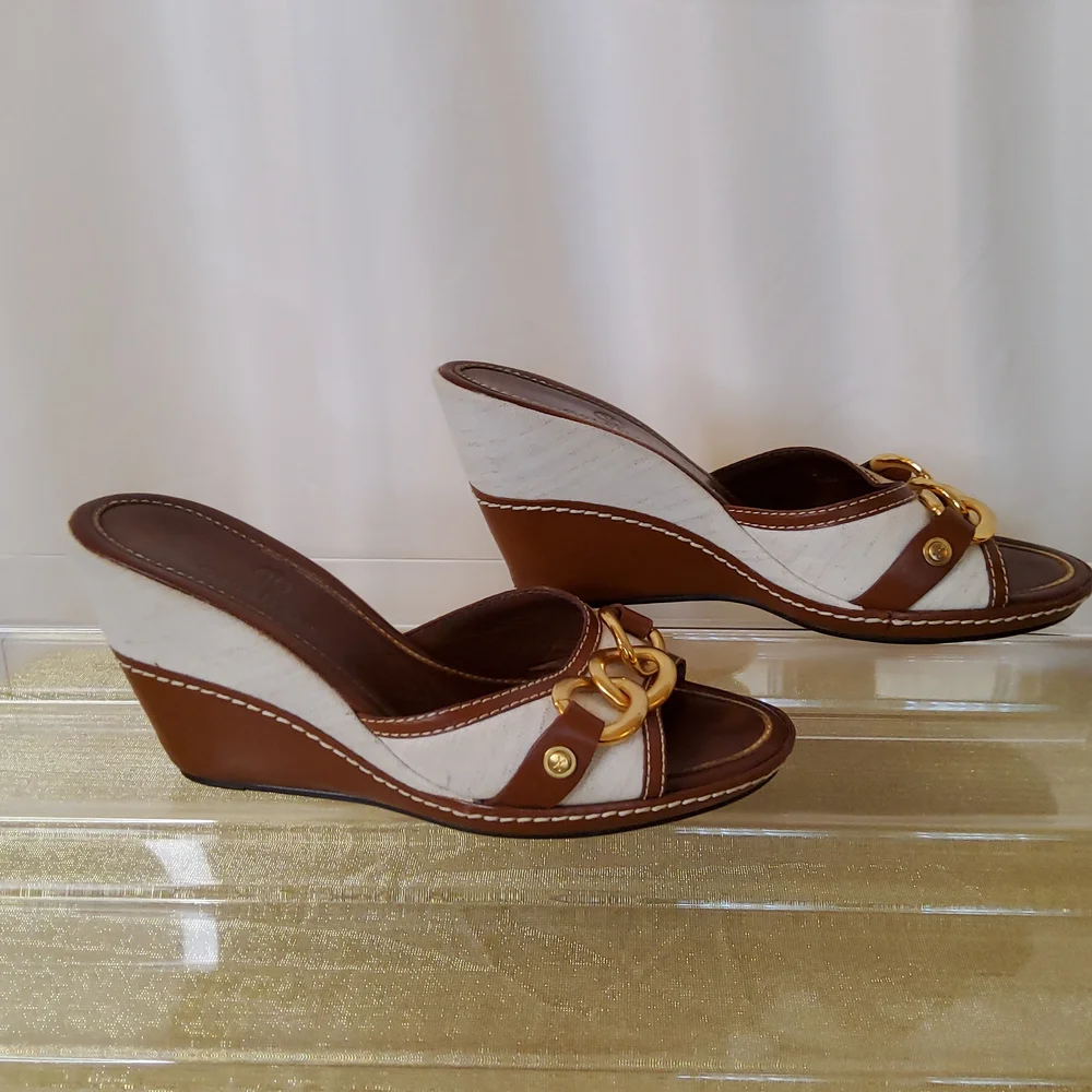 Cole Haan Slides with Chain Detail - Picture 5 of 14